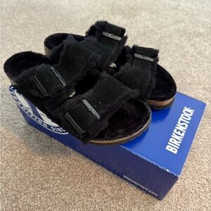 Black Arizona Fur Birkenstocks